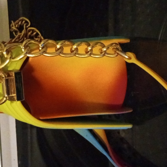 Gorgeous Multicolor Bag - Picture 5 of 8